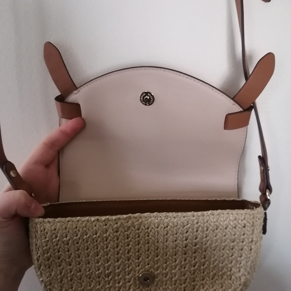 H&M Wicker and Faux Leather Crossbody - Picture 6 of 9